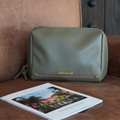 Roma Standing Toiletry Case