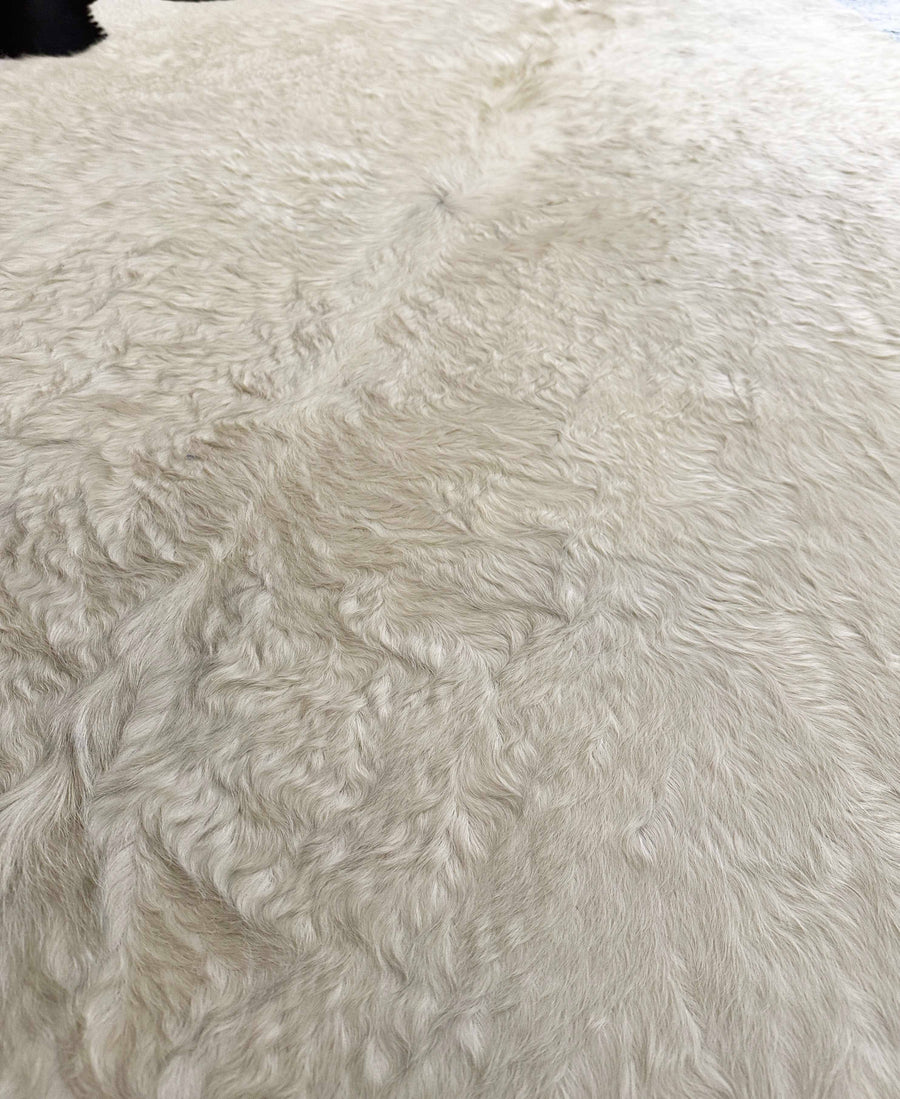Pure White Brazilian Cowhide Rug - XL - Natural