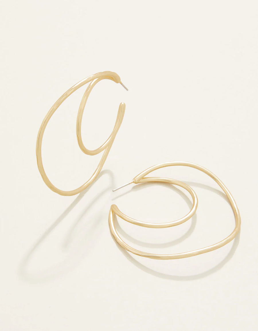 Winding Oak Hoop Earrings Gold