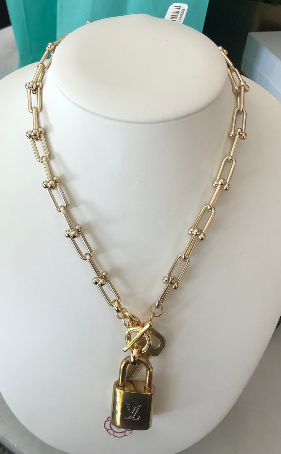 Margo Toggle Lock Necklace