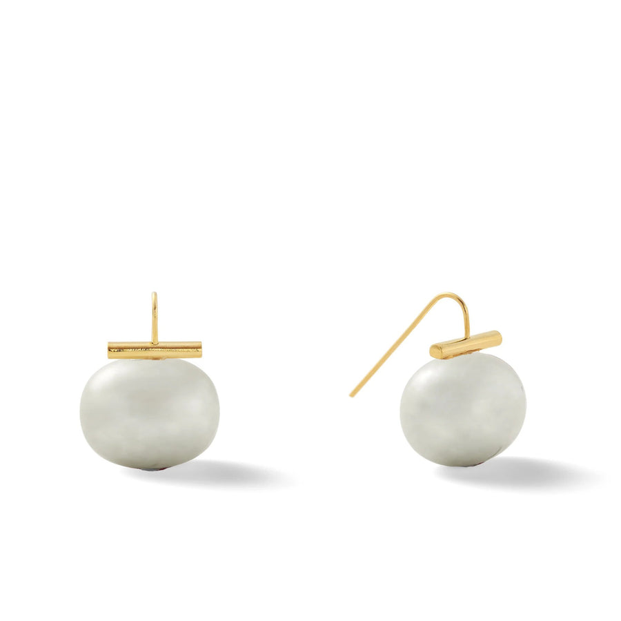 Classic Large Pearl Earring