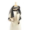Galerie Angular Lines Scarf
