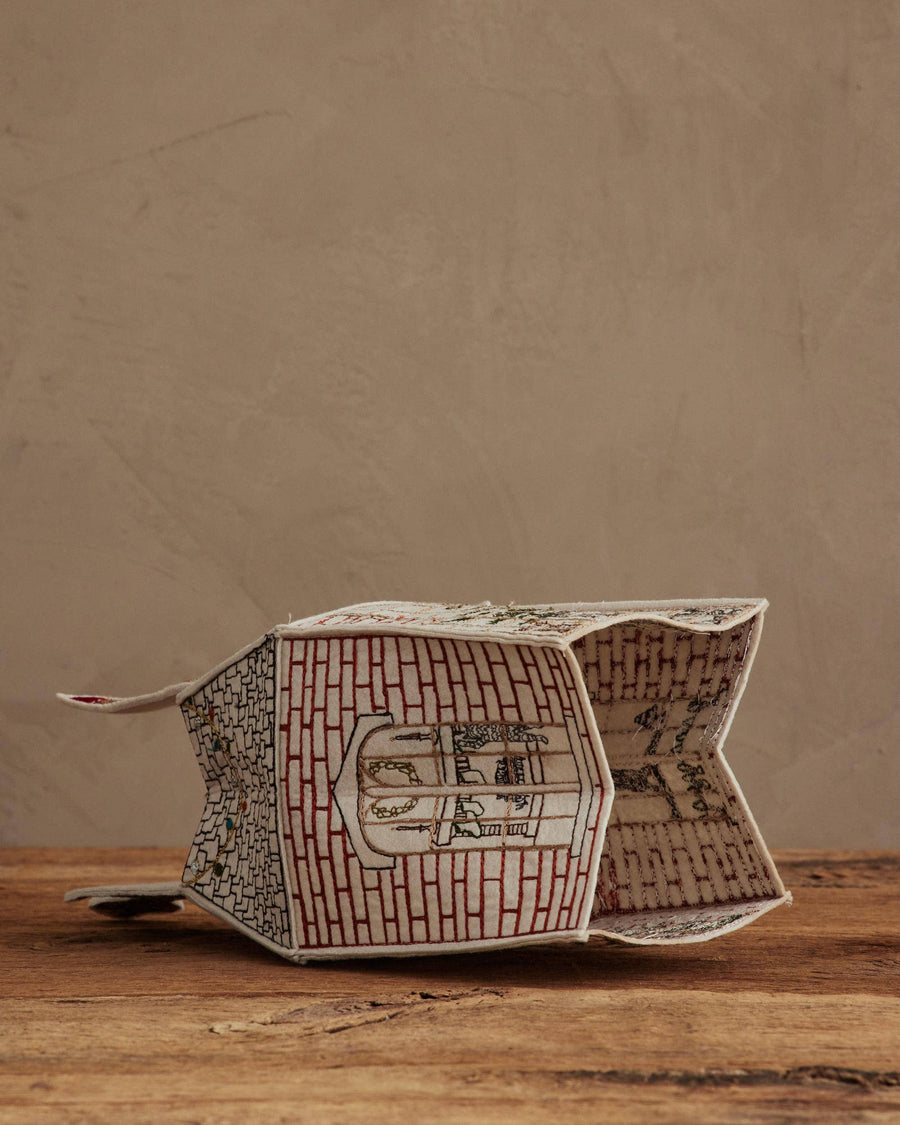 Home for the Holidays Tissue Box Cover