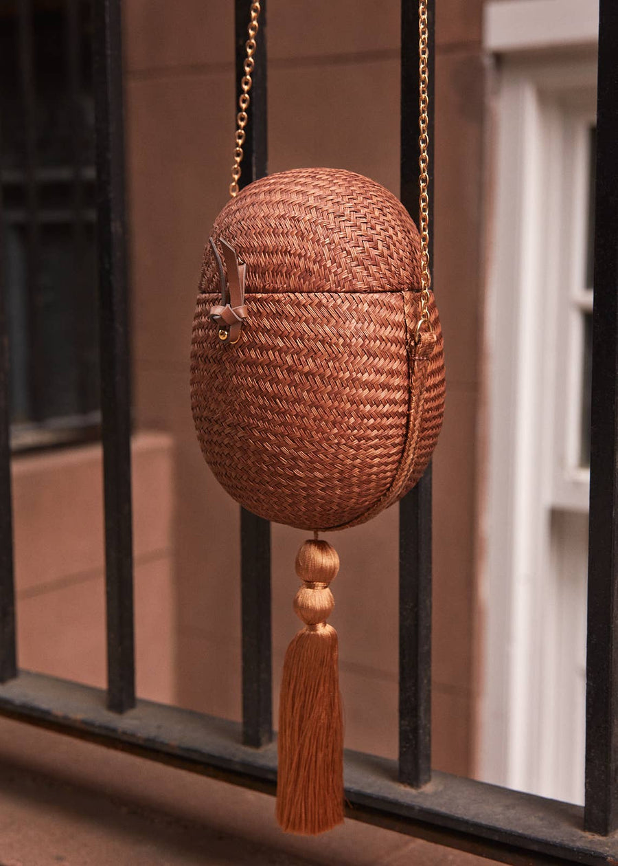 Itza Woven Straw Egg Clutch Bag