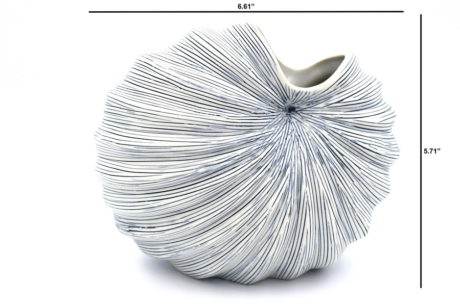 PALM S-Handcrafted Porcelain Vase