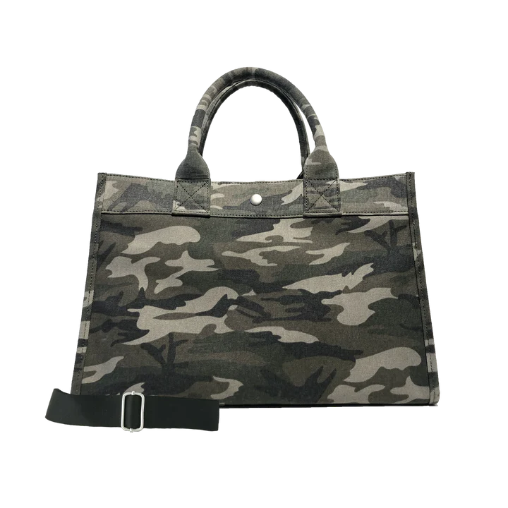 Midi East West Bag: Green Camouflage