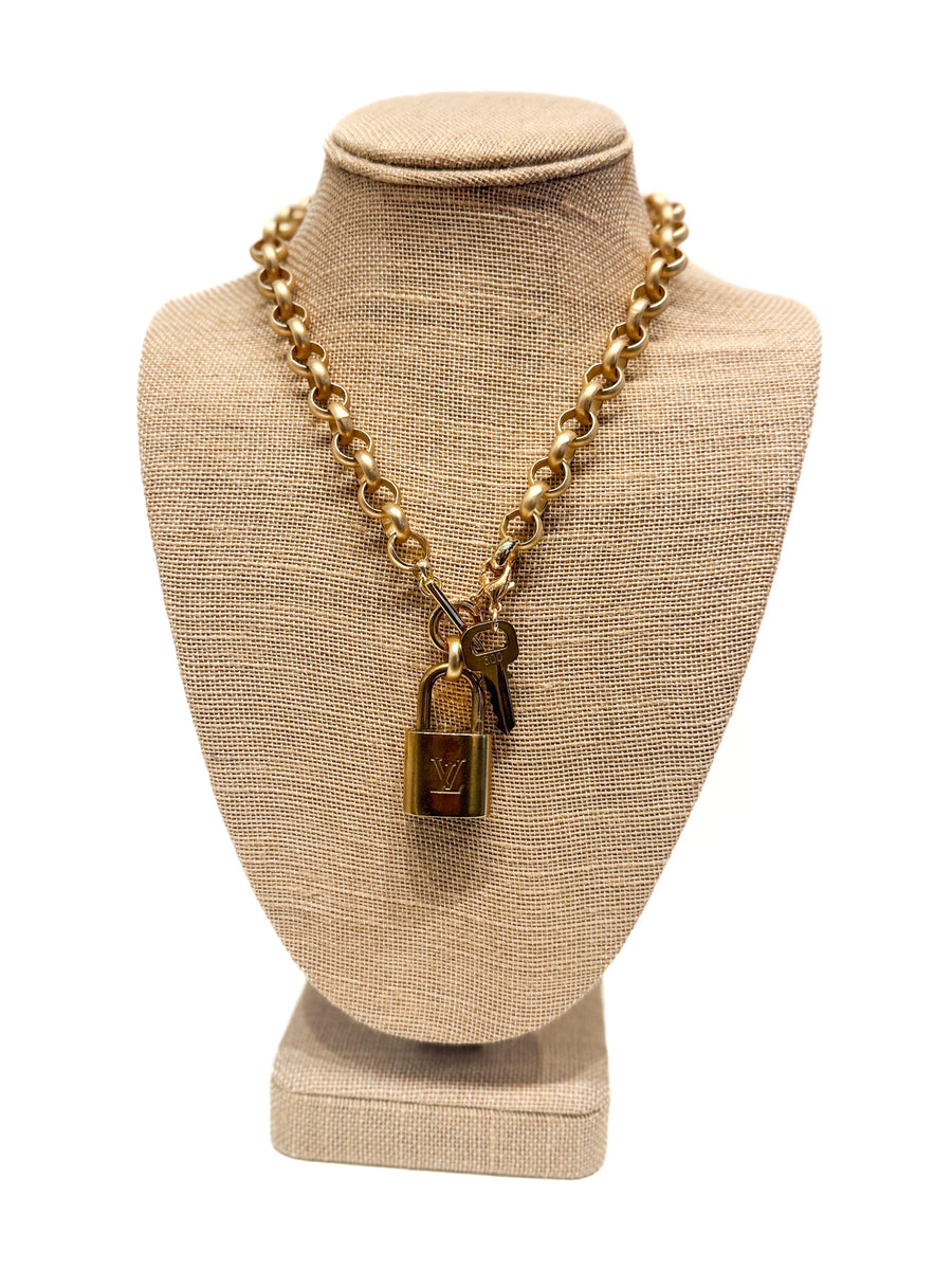 Mega Rolo Toggle Lock