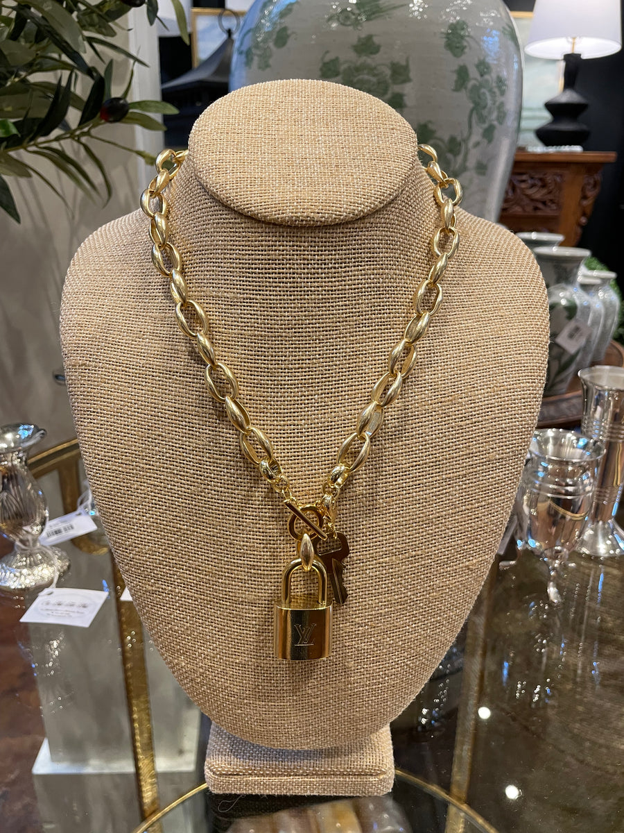 Espresso Lock Necklace