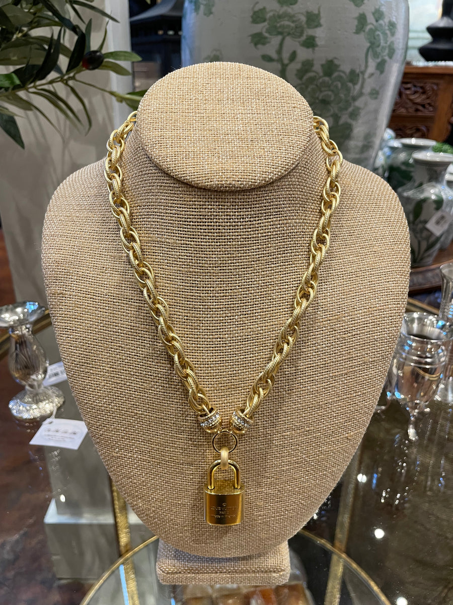 Athena Wheat Lock Necklace