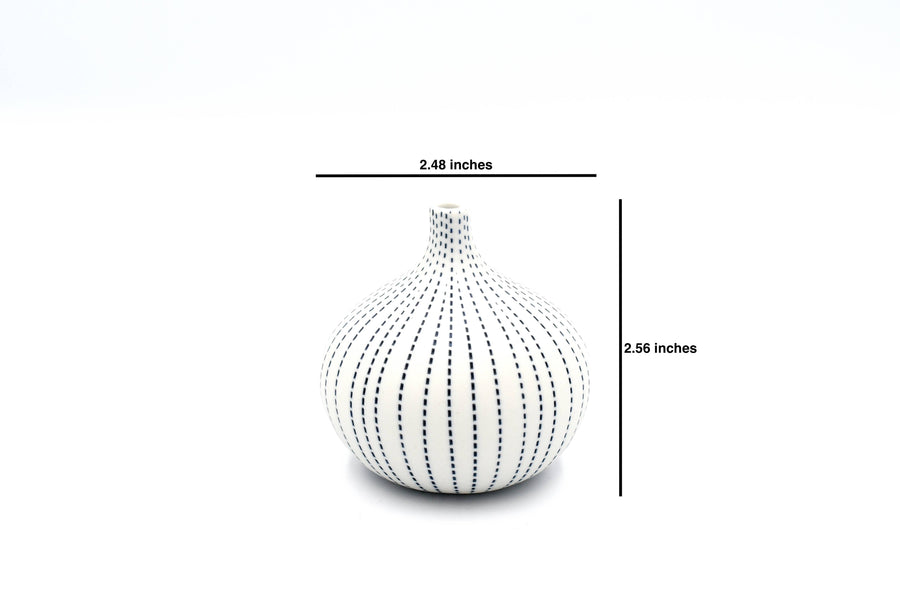CONGO TINY S-Handcrafted Porcelain Bud Vase