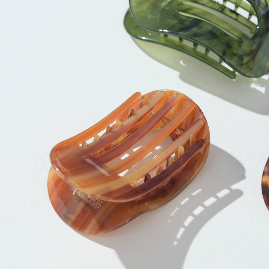 Oval Flat Lay Claw Clip - Medium