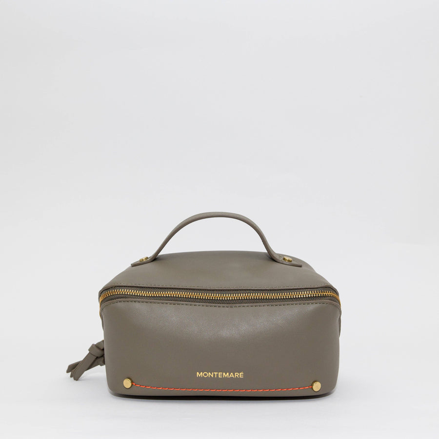 Roma Foldout Toiletry Case