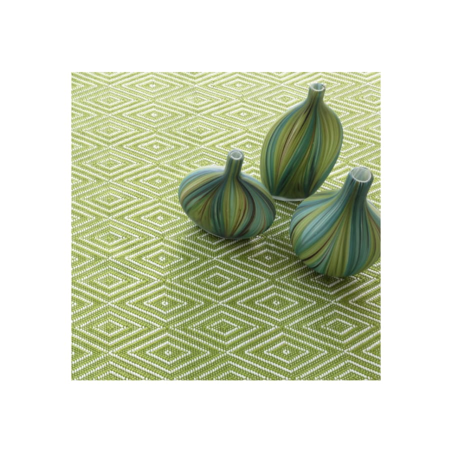 Diamond Indoor/Outdoor Rug - Sprout & White